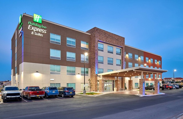Holiday Inn Express And Suites El Paso East by IHG
