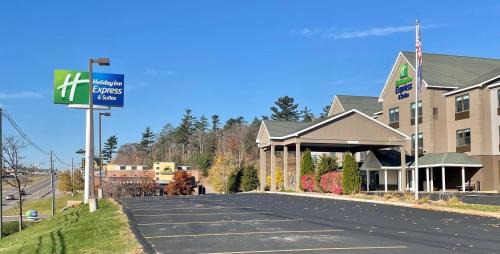 Holiday Inn Express & Suites Marquette by IHG