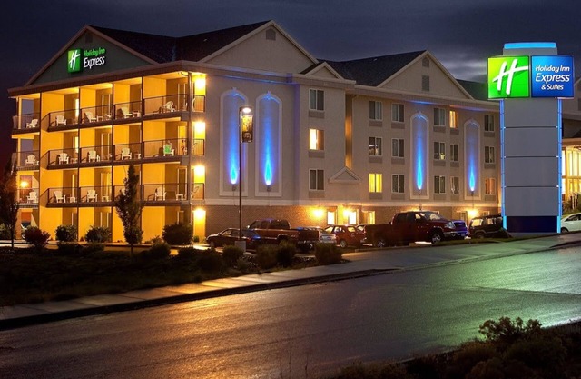 Holiday Inn Express & Suites Richland by IHG