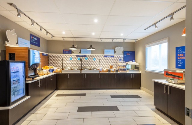 Holiday Inn Express Vermilion by IHG