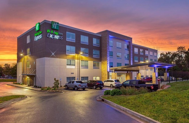 Holiday Inn Express Williamsburg by IHG