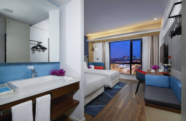 Holiday Inn Express Zhangjiagang East by IHG