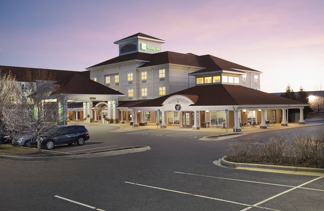 Holiday Inn Grand Rapids Airport by IHG