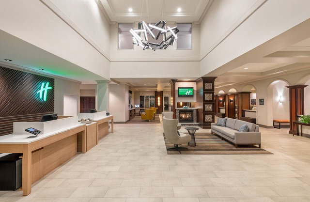 Holiday Inn Hotel & Suites Orange Park by IHG