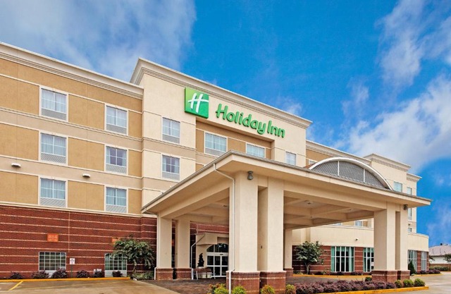 Holiday Inn Hotels Batesville by IHG