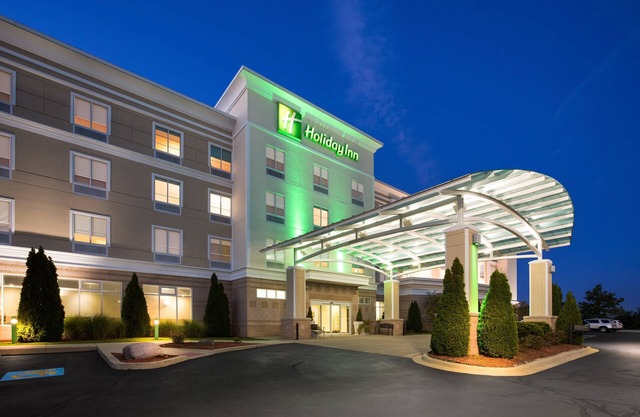 Holiday Inn Jackson NW - Airport Road by IHG