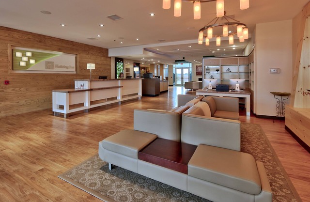 Holiday Inn Roswell by IHG