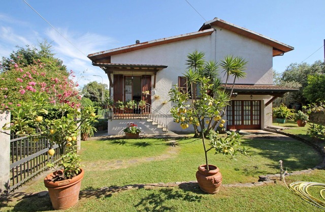 Ferienhaus in Capanne-prato-cinquale mit 2 Schlafzimmern 5 Schlafplätzen