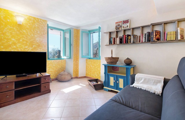 Ferienwohnung 'La Fermenteria' mit Bergblick, Gemeinschaftsgarten und WLAN