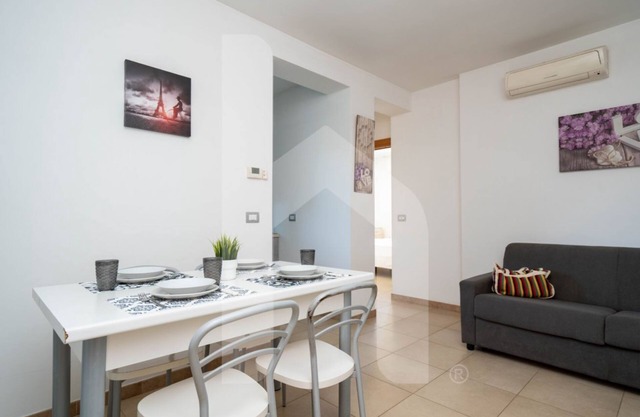 Holiday Rendez Vous 37 - First floor apartment overlooking the pool