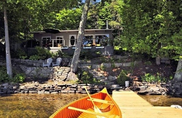 Wunderschöne Lakefront Cottage auf 12 Mile Lake