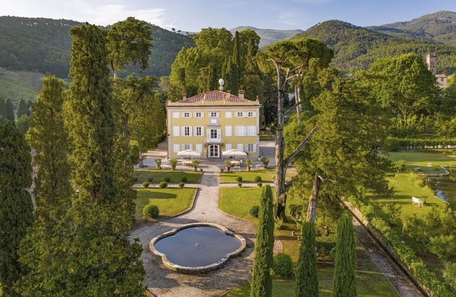 Urlaub Urlaub große Luxus-Villa Italien, Toskana, in der Nähe von Lucca, Pool, Aussicht, Wi-Fi, Klimaanlage, Koch-Service