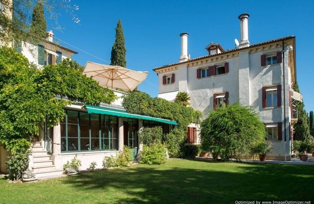 Urlaub Urlaub große Villa mieten Italien, Venetien, Asolo, in der Nähe von Venedig, Pool, Aussicht, Klimaanlage, Internet Wi-Fi, Mai