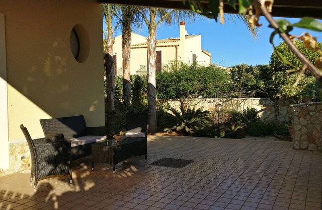 RENT HOUSE IN PLACE ‚CORNINO