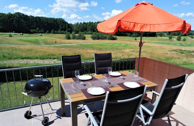 *Gemütlichkeit und weiter Ausblick * Ferienwohnung mit Kamin und eigener Sauna*