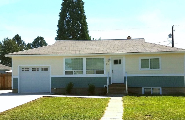 Holland House Hanford Beach Bungalow