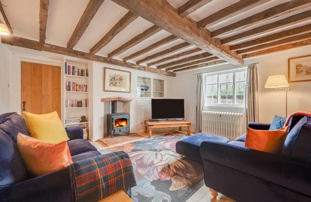 Holly Cottage