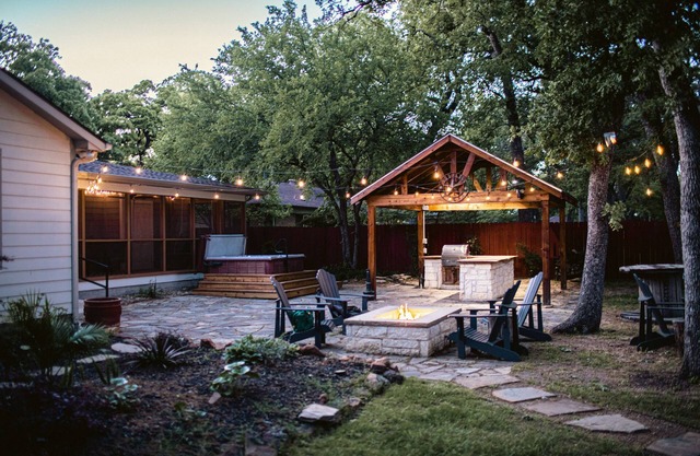 Holly's Texas Oasis