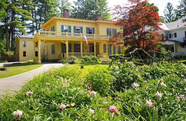 Holmes Suite PRIME Downtown Stockbridge