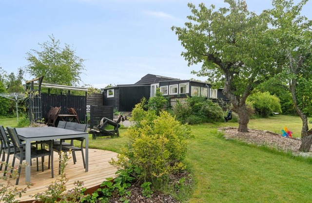 "Holmfridur" - 2km from the sea by Interhome