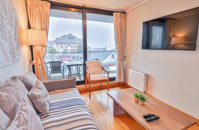 HOM I Depto 2D2B en Conjunto frente a la Costanera