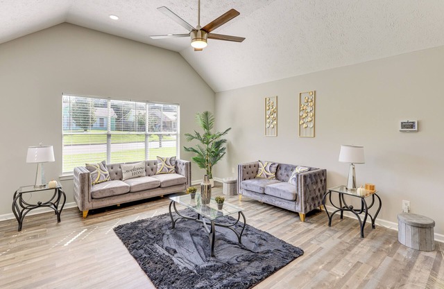 Home 2 Mi to Dtwn Prattville, 10 Mi to Maxwell AFB