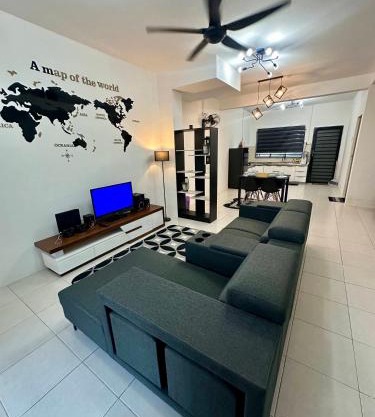 Home at Durian Tunggal