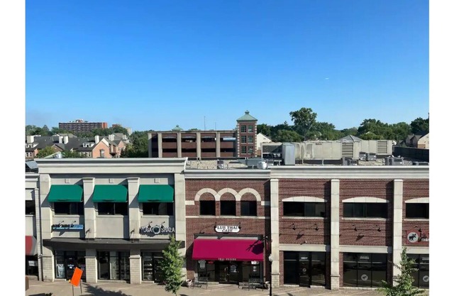 Home away from home , 1 Large Bedroom Condo