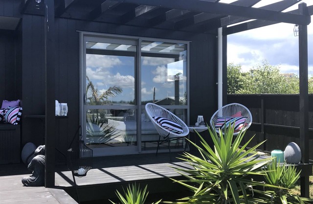 Home away from home in the beautiful Mangawhai Heads