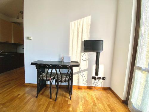Home graziosa, in coorte interna tranquilla, con parcheggio gratuito privato e metropolitana Cologno Monzese