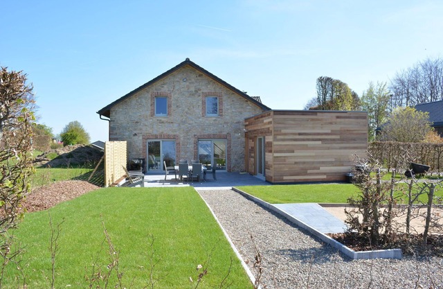 Schönes Ferienhaus in Waimes mit Sauna