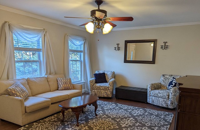 Home in Peaceful Setting Minutes from Hershey