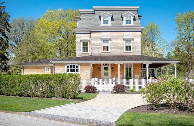 Home in the Hamptons available for the Summer 2019