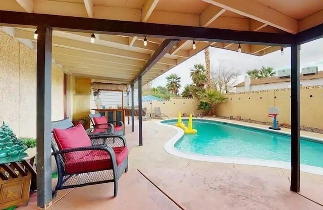 Home in the heart of Las Vegas, private pool and pet friendly.