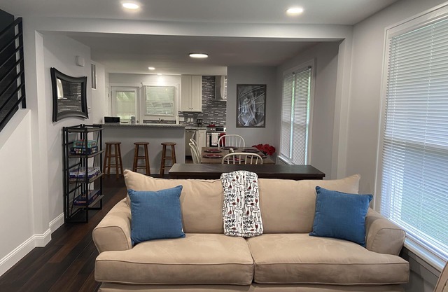 Home Near Main Street-Covered Patio-Hot Tub!