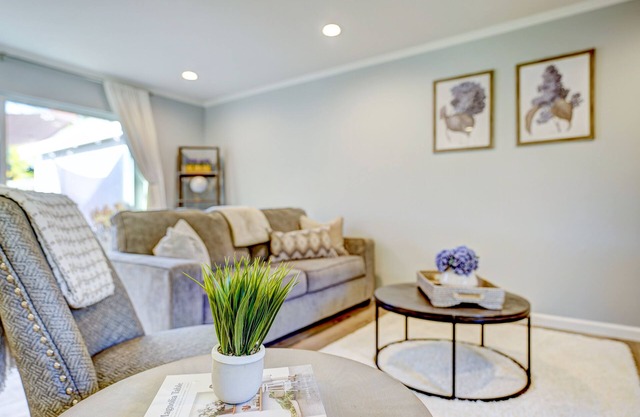 Home near Sonoma & Calistoga in heart of Wine Country