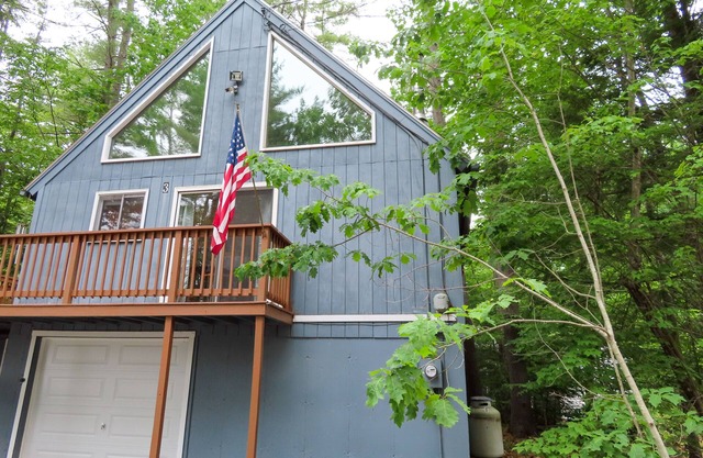 Home near the beach with a washer/dryer, tennis court, playground, basketball