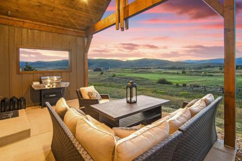 Home on Golf Course with Hot Tub, Near Grand Lake