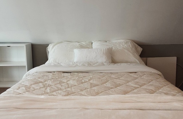 Zeitgenössische Wohnung in der Nähe von NYC Home Sweet Home.