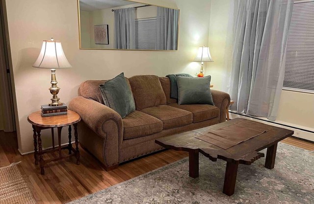 Home Sweet Home Upper Level Apartment