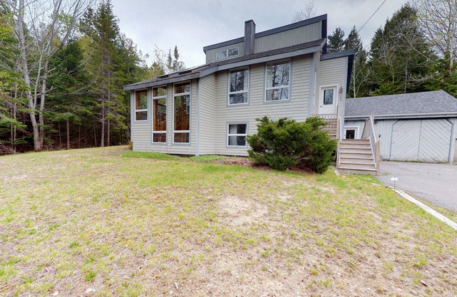 NEUE AUFLISTUNG! Zuhause mit Deck, tolle Lage im Herzen des Acadia National Park!
