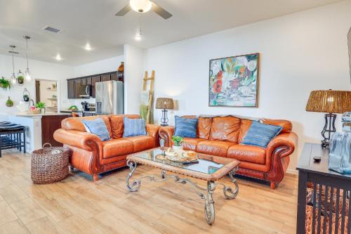 Home with Private Patio 10 Mi to Rio Grande!