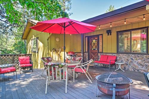 Home with Serene Deck in Twain Harte!