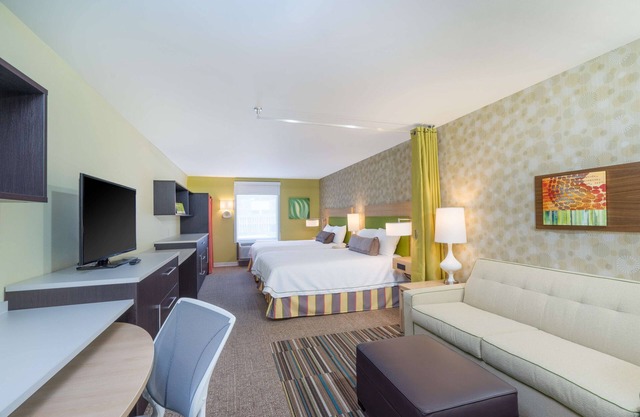 Home2 Suites by Hilton Bowling Green Hotel