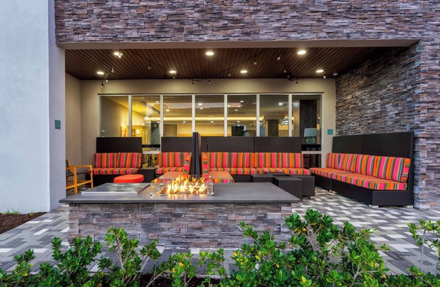 Home2 Suites by Hilton Ft. Pierce I-95