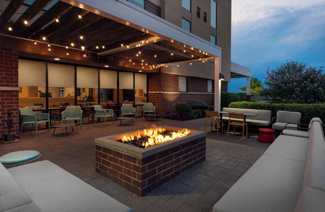 Home2 Suites by Hilton Buffalo Airport / Galleria Mall