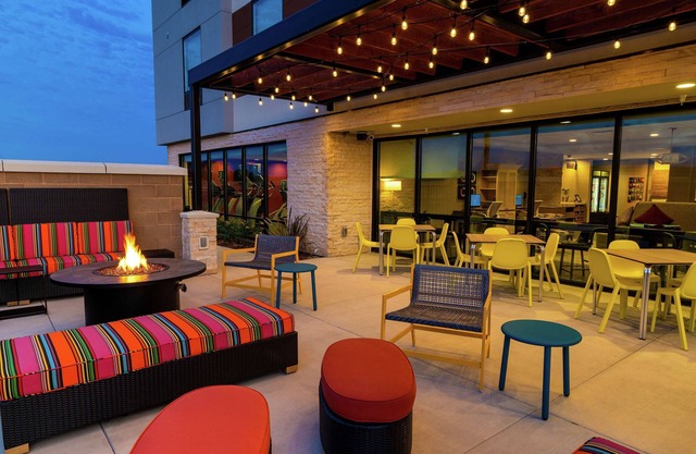 Home2 Suites by Hilton Roseville Sacramento