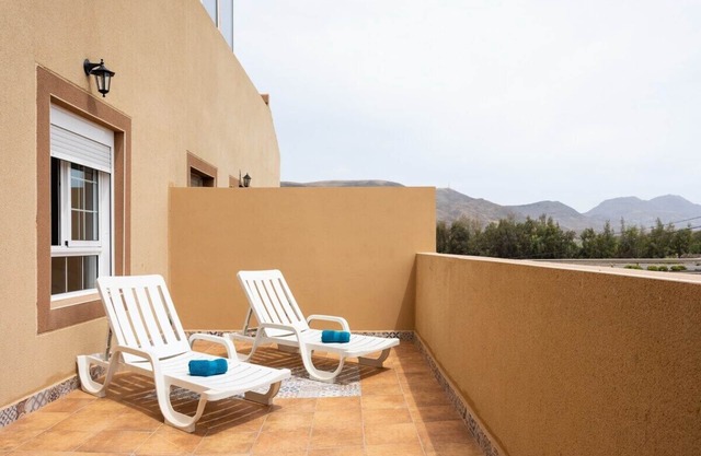 Home2Book Cozy Apartment La Lajita