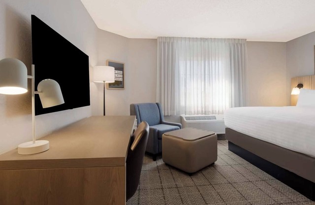 Homelike Extended Stays! Pet-friendly Accommodation with Full Kitchen