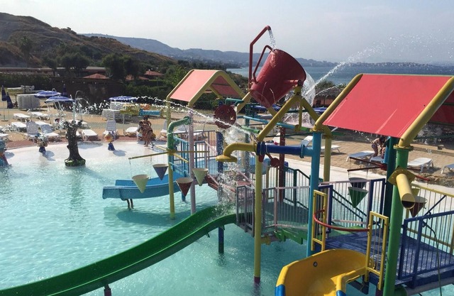 Homerez - 10 m vom Strand entfernt! Schönes Haus für 4 Pers. mit Zugang zum Pool